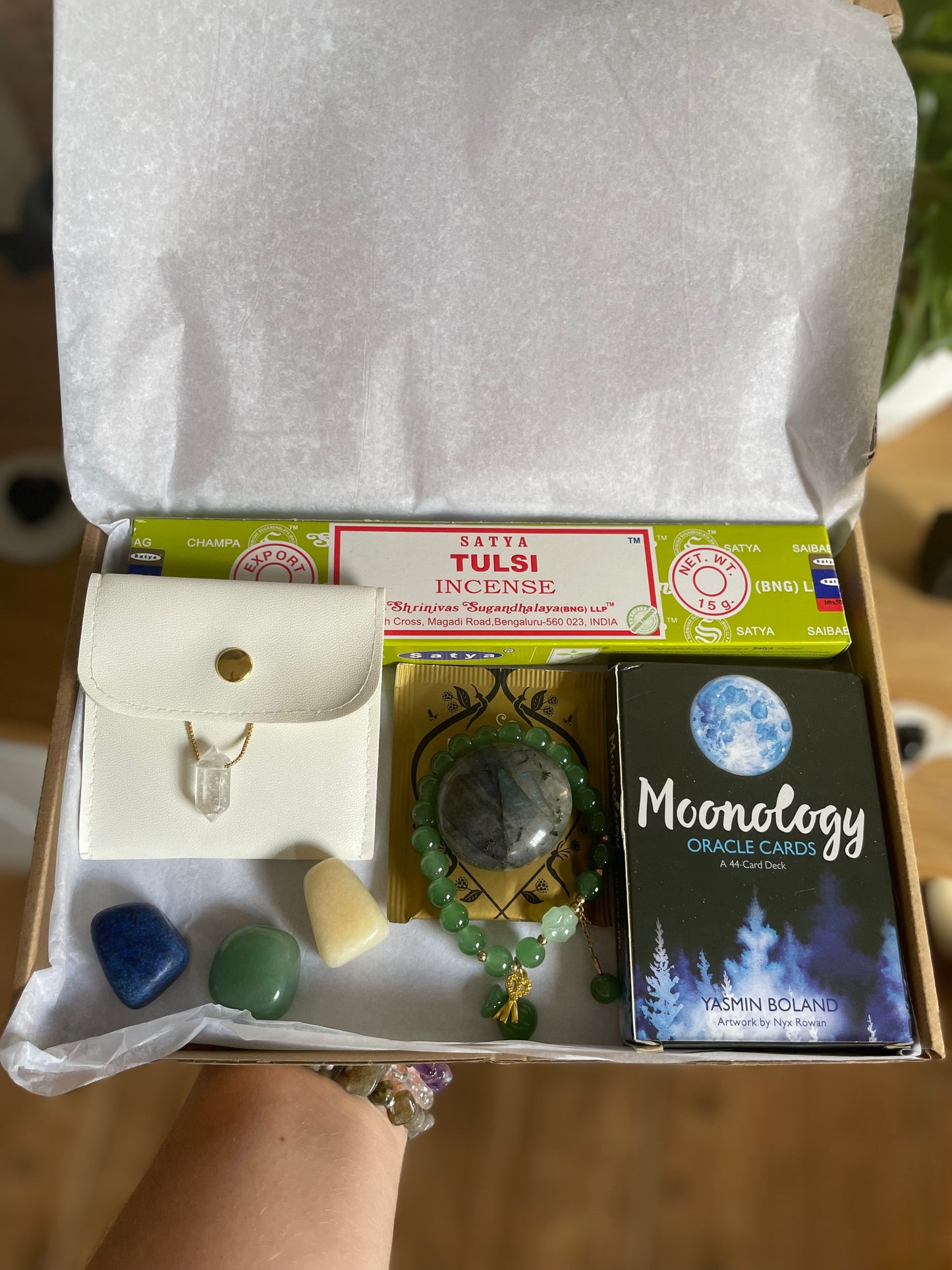 Abundance Crystal letterbox